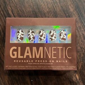 Reusable Press-on Nails - Chocolate Milk-HTF NEW